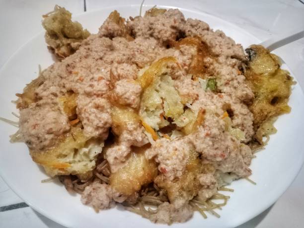 A Taste of Welcome: Making Georgian Satsivi with Clean Hearts